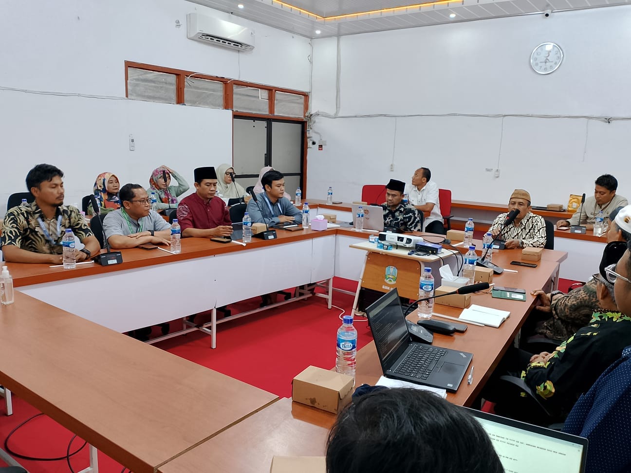 Study Tiru SMP Unggulan Baitul Manshurin Ke SMP BUDI UTOMO Jombang 